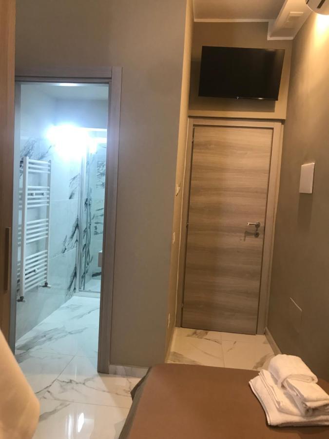 Le Suite Crotone Luaran gambar