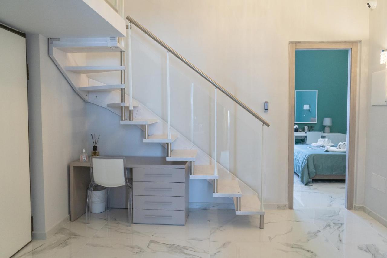 Le Suite Crotone Luaran gambar